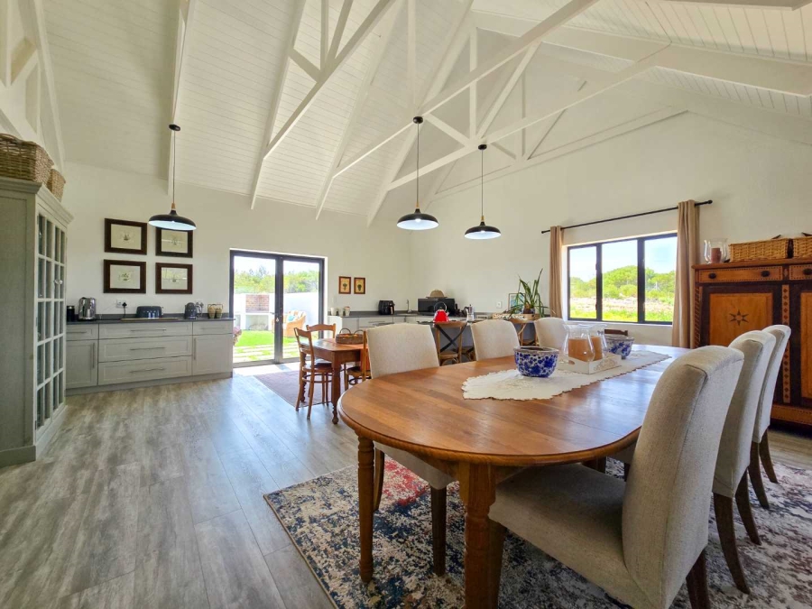 2 Bedroom Property for Sale in Stilbaai Oos Western Cape